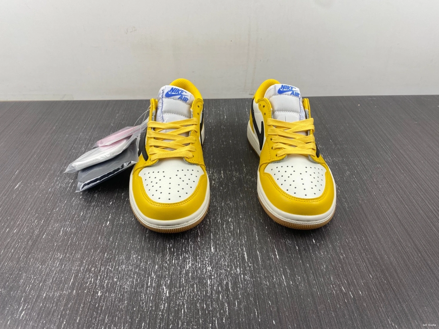 Canary Scott 1 DZ4137-700 Travis Low Jordan OG Air 0117